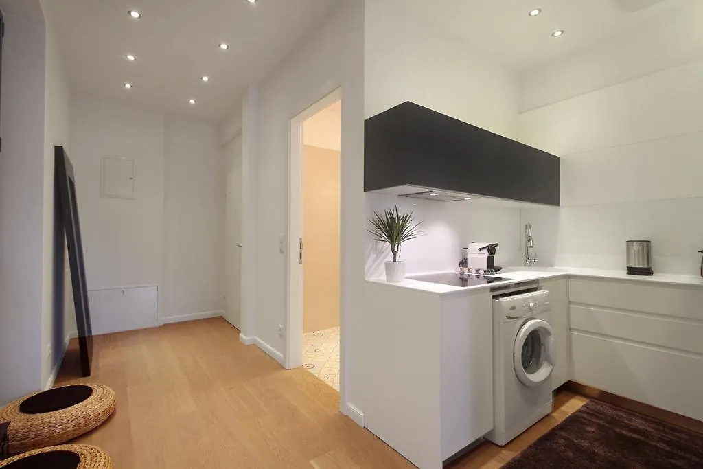 Ana Maria Apartments Viena 0*,